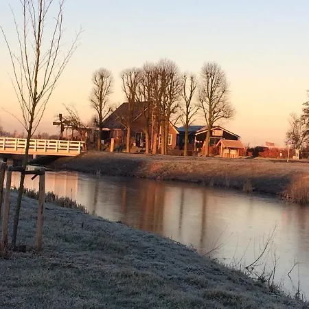 Hoeve Cornelia Bed & Breakfast *