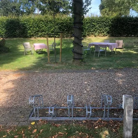 Hoeve Cornelia Bed & Breakfast *